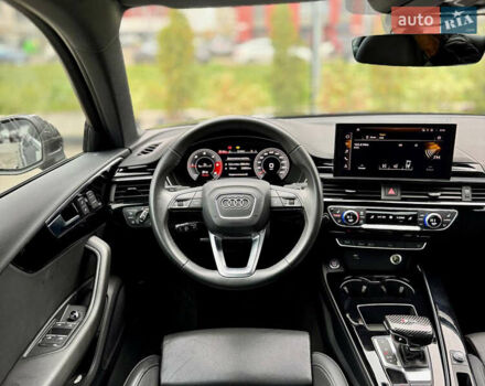 Сірий Ауді А4, об'ємом двигуна 2 л та пробігом 23 тис. км за 35900 $, фото 18 на Automoto.ua