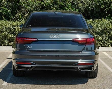 Серый Ауди А4, объемом двигателя 2 л и пробегом 44 тыс. км за 16500 $, фото 4 на Automoto.ua