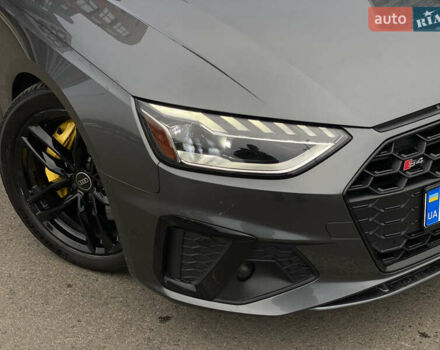 Серый Ауди А4, объемом двигателя 1.98 л и пробегом 67 тыс. км за 27999 $, фото 2 на Automoto.ua