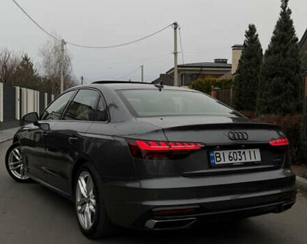 Серый Ауди А4, объемом двигателя 1.98 л и пробегом 117 тыс. км за 32900 $, фото 1 на Automoto.ua