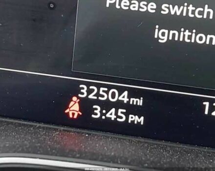 Сірий Ауді А4, об'ємом двигуна 2 л та пробігом 32 тис. км за 8000 $, фото 13 на Automoto.ua