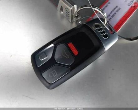 Сірий Ауді А4, об'ємом двигуна 2 л та пробігом 32 тис. км за 8000 $, фото 9 на Automoto.ua