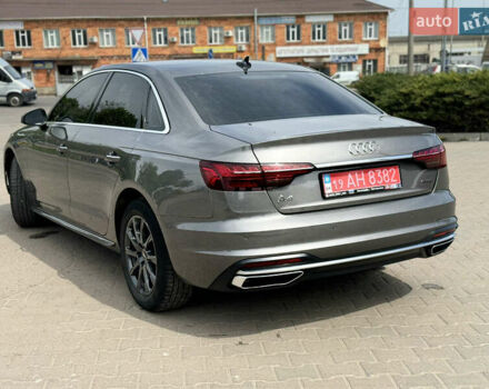 Сірий Ауді А4, об'ємом двигуна 2 л та пробігом 52 тис. км за 23200 $, фото 7 на Automoto.ua
