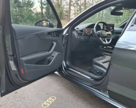 Сірий Ауді А4, об'ємом двигуна 2 л та пробігом 56 тис. км за 18500 $, фото 12 на Automoto.ua