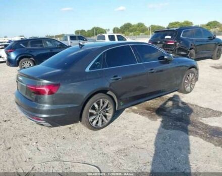 Сірий Ауді А4, об'ємом двигуна 2 л та пробігом 32 тис. км за 8000 $, фото 3 на Automoto.ua