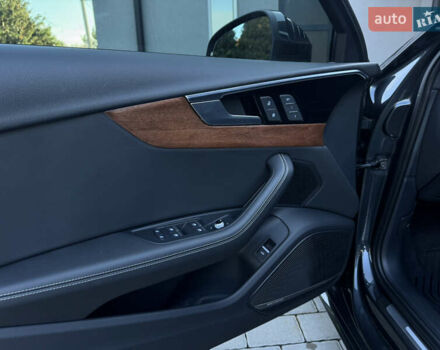 Серый Ауди А4, объемом двигателя 2 л и пробегом 41 тыс. км за 26800 $, фото 7 на Automoto.ua