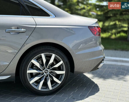 Серый Ауди А4, объемом двигателя 2 л и пробегом 83 тыс. км за 25700 $, фото 4 на Automoto.ua