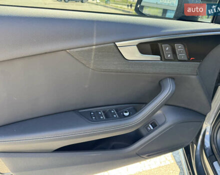 Сірий Ауді А4, об'ємом двигуна 2 л та пробігом 53 тис. км за 31299 $, фото 16 на Automoto.ua