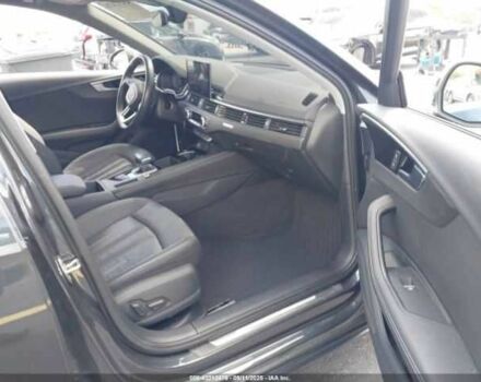 Сірий Ауді А4, об'ємом двигуна 2 л та пробігом 32 тис. км за 8000 $, фото 4 на Automoto.ua