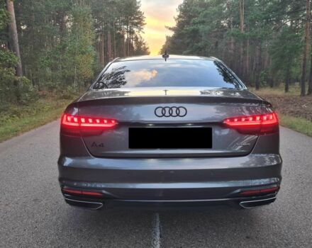 Сірий Ауді А4, об'ємом двигуна 2 л та пробігом 56 тис. км за 18500 $, фото 5 на Automoto.ua