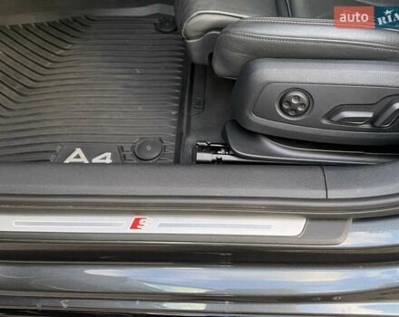 Серый Ауди А4, объемом двигателя 1.98 л и пробегом 1 тыс. км за 37900 $, фото 30 на Automoto.ua