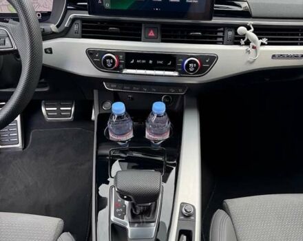 Ауди А4 2023 в Киеве на Automoto.ua Серый Ауди А4, объемом двигателя 2 л и пробегом 28 тыс. км за 54000 $, фото 41 на Automoto.ua