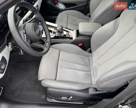 Ауди А4 2023 в Киеве на Automoto.ua Серый Ауди А4, объемом двигателя 2 л и пробегом 28 тыс. км за 54000 $, фото 29 на Automoto.ua