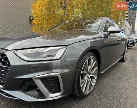 Ауди А4 2023 в Киеве на Automoto.ua Серый Ауди А4, объемом двигателя 2 л и пробегом 28 тыс. км за 54000 $, фото 1 на Automoto.ua