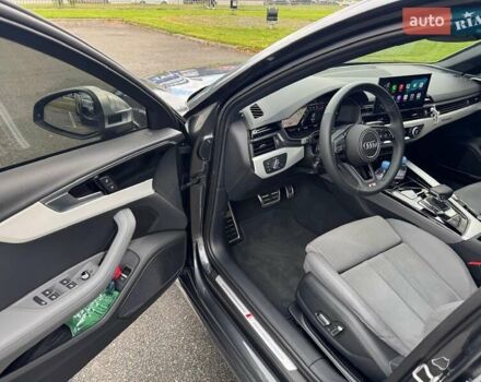 Ауди А4 2023 в Киеве на Automoto.ua Серый Ауди А4, объемом двигателя 2 л и пробегом 28 тыс. км за 54000 $, фото 23 на Automoto.ua