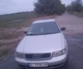 Серый Ауди А4, объемом двигателя 1.8 л и пробегом 500 тыс. км за 3000 $, фото 1 на Automoto.ua