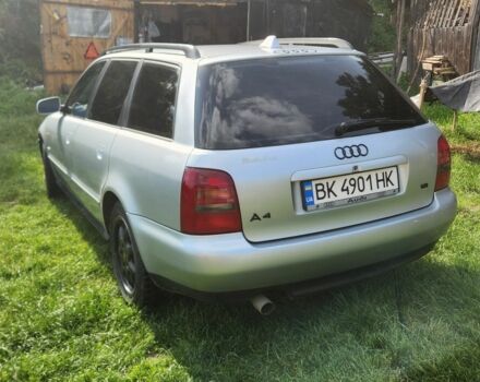 Сірий Ауді А4, об'ємом двигуна 1.8 л та пробігом 418 тис. км за 3360 $, фото 5 на Automoto.ua