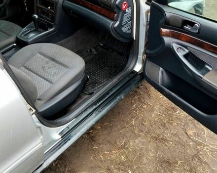 Серый Ауди А4, объемом двигателя 1.9 л и пробегом 380 тыс. км за 3500 $, фото 4 на Automoto.ua