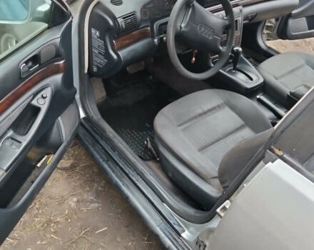 Серый Ауди А4, объемом двигателя 1.9 л и пробегом 380 тыс. км за 3500 $, фото 4 на Automoto.ua