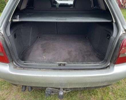 Сірий Ауді А4, об'ємом двигуна 0 л та пробігом 370 тис. км за 1000 $, фото 7 на Automoto.ua