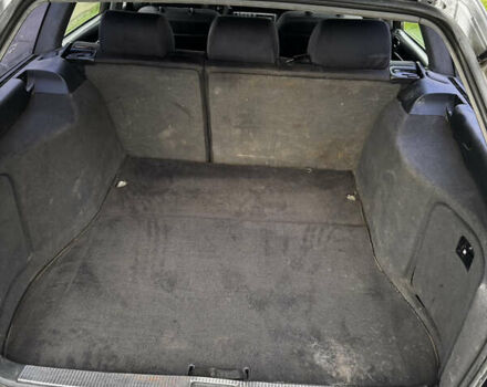 Серый Ауди А4, объемом двигателя 1.9 л и пробегом 400 тыс. км за 2300 $, фото 5 на Automoto.ua