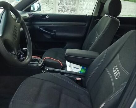 Серый Ауди А4, объемом двигателя 1.8 л и пробегом 450 тыс. км за 3200 $, фото 6 на Automoto.ua