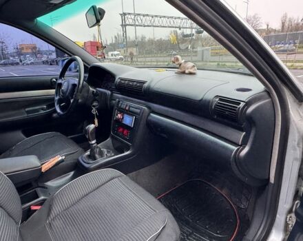 Серый Ауди А4, объемом двигателя 1.8 л и пробегом 320 тыс. км за 2950 $, фото 18 на Automoto.ua