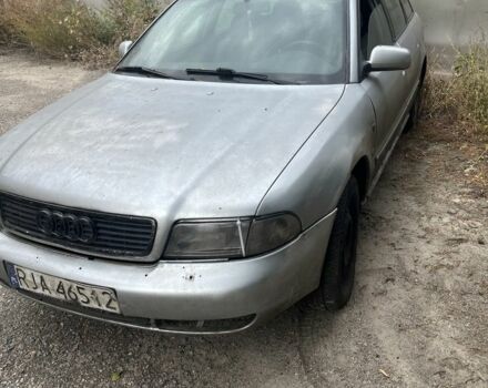 Серый Ауди А4, объемом двигателя 1.9 л и пробегом 300 тыс. км за 900 $, фото 1 на Automoto.ua