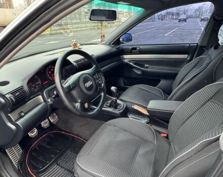 Серый Ауди А4, объемом двигателя 1.8 л и пробегом 320 тыс. км за 2950 $, фото 10 на Automoto.ua