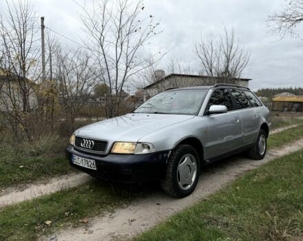 Сірий Ауді А4, об'ємом двигуна 2.5 л та пробігом 390 тис. км за 1350 $, фото 1 на Automoto.ua