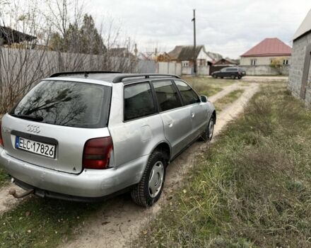 Сірий Ауді А4, об'ємом двигуна 2.5 л та пробігом 390 тис. км за 1350 $, фото 4 на Automoto.ua