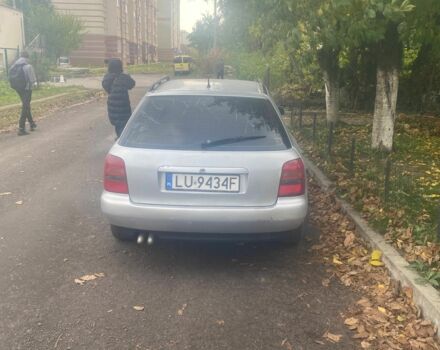 Серый Ауди А4, объемом двигателя 1.9 л и пробегом 354 тыс. км за 1850 $, фото 5 на Automoto.ua