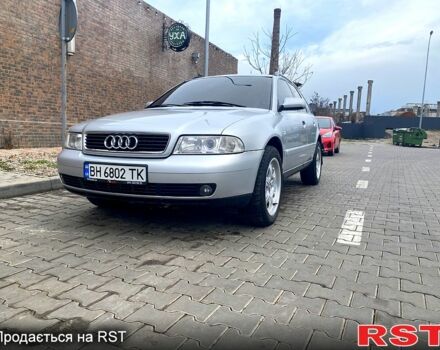 Сірий Ауді А4, об'ємом двигуна 2.4 л та пробігом 0 тис. км за 4400 $, фото 1 на Automoto.ua