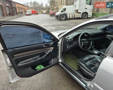 Сірий Ауді А4, об'ємом двигуна 2.5 л та пробігом 391 тис. км за 4100 $, фото 11 на Automoto.ua