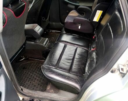 Серый Ауди А4, объемом двигателя 1.9 л и пробегом 25 тыс. км за 4000 $, фото 4 на Automoto.ua