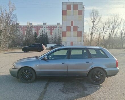 Серый Ауди А4, объемом двигателя 1.9 л и пробегом 267 тыс. км за 2800 $, фото 4 на Automoto.ua