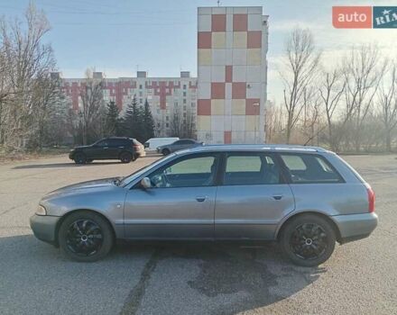 Серый Ауди А4, объемом двигателя 1.9 л и пробегом 267 тыс. км за 2800 $, фото 2 на Automoto.ua