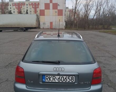 Сірий Ауді А4, об'ємом двигуна 1.9 л та пробігом 268 тис. км за 2500 $, фото 17 на Automoto.ua