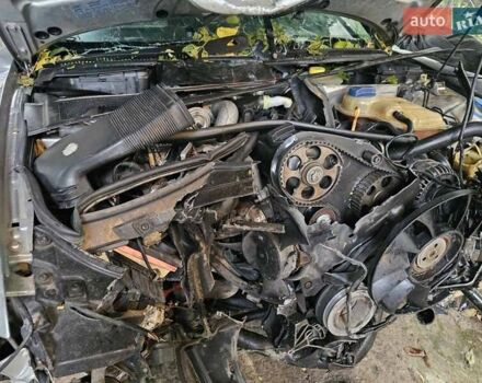 Сірий Ауді А4, об'ємом двигуна 1.9 л та пробігом 351 тис. км за 1300 $, фото 5 на Automoto.ua