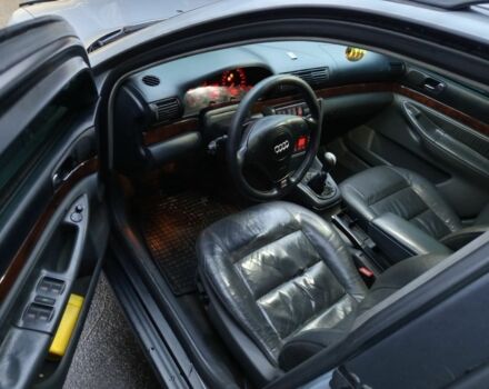 Сірий Ауді А4, об'ємом двигуна 0 л та пробігом 200 тис. км за 2250 $, фото 7 на Automoto.ua