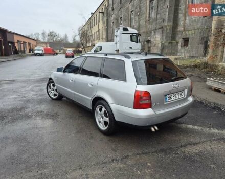 Сірий Ауді А4, об'ємом двигуна 2.5 л та пробігом 391 тис. км за 4100 $, фото 3 на Automoto.ua