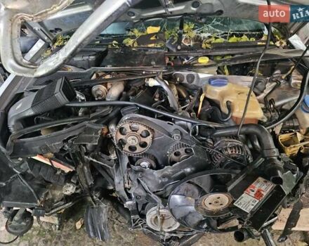 Сірий Ауді А4, об'ємом двигуна 1.9 л та пробігом 351 тис. км за 1300 $, фото 8 на Automoto.ua