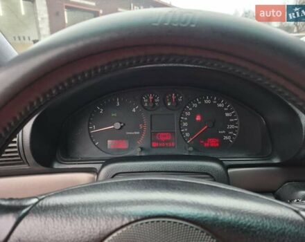 Сірий Ауді А4, об'ємом двигуна 2.5 л та пробігом 391 тис. км за 4100 $, фото 8 на Automoto.ua