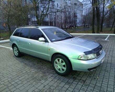 Сірий Ауді А4, об'ємом двигуна 0 л та пробігом 200 тис. км за 2250 $, фото 4 на Automoto.ua