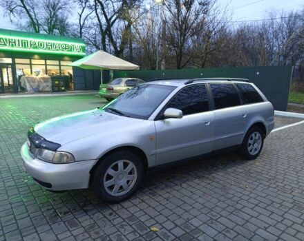 Сірий Ауді А4, об'ємом двигуна 0 л та пробігом 200 тис. км за 2250 $, фото 3 на Automoto.ua