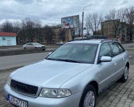 Серый Ауди А4, объемом двигателя 1.9 л и пробегом 300 тыс. км за 2600 $, фото 1 на Automoto.ua