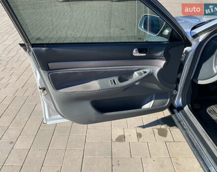 Серый Ауди А4, объемом двигателя 1.6 л и пробегом 260 тыс. км за 4200 $, фото 12 на Automoto.ua