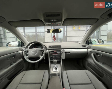 Сірий Ауді А4, об'ємом двигуна 1.8 л та пробігом 250 тис. км за 3999 $, фото 9 на Automoto.ua