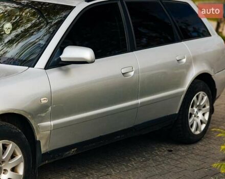 Ауді А4 2001 у Львові на Automoto.ua Сірий Ауді А4, об'ємом двигуна 1.9 л та пробігом 457 тис. км за 3750 $, фото 3 на Automoto.ua