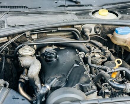 Ауді А4 2001 у Львові на Automoto.ua Сірий Ауді А4, об'ємом двигуна 1.9 л та пробігом 457 тис. км за 3750 $, фото 11 на Automoto.ua